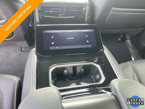 Used 2025 Jeep Grand Wagoneer L Series II Obsidian w/ Quick Order Packagew 28T AWD/4WD image 18
