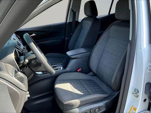 Used 2024 Chevrolet Equinox LT FWD image 21