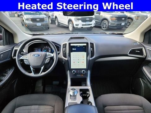 Used 2024 Ford Edge SEL w/ Convenience Package image 3
