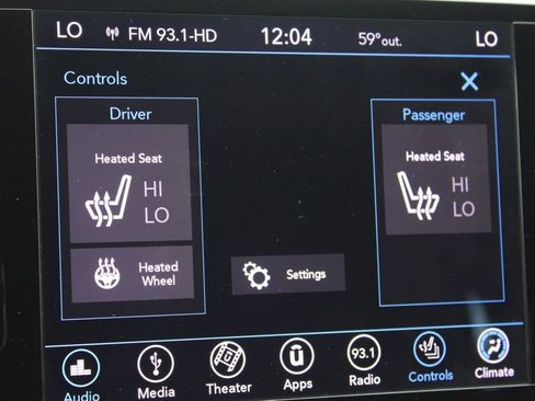 Used 2018 Chrysler Pacifica Touring-L Plus image 43