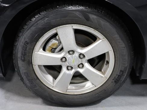 Used 2014 Chevrolet Cruze LT w/ Technology Package FWD image 31