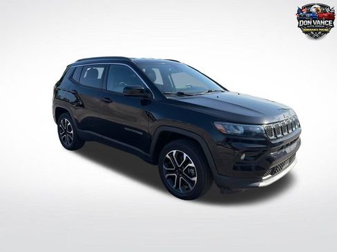 Used 2023 Jeep Compass Limited AWD/4WD image 8