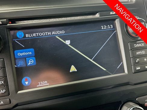 Used 2018 Nissan Titan SV w/ SV Convenience Package image 13