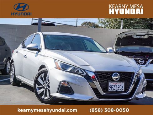 Used 2019 Nissan Altima 2.5 S image 1