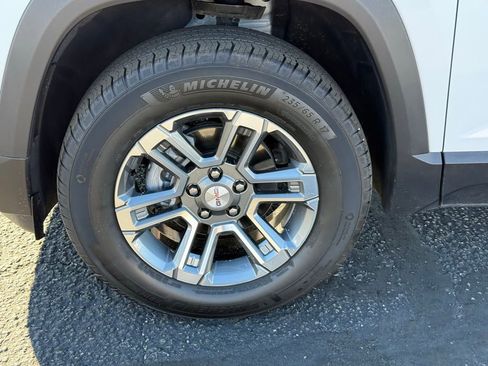 New 2026 GMC Terrain Elevation image 10