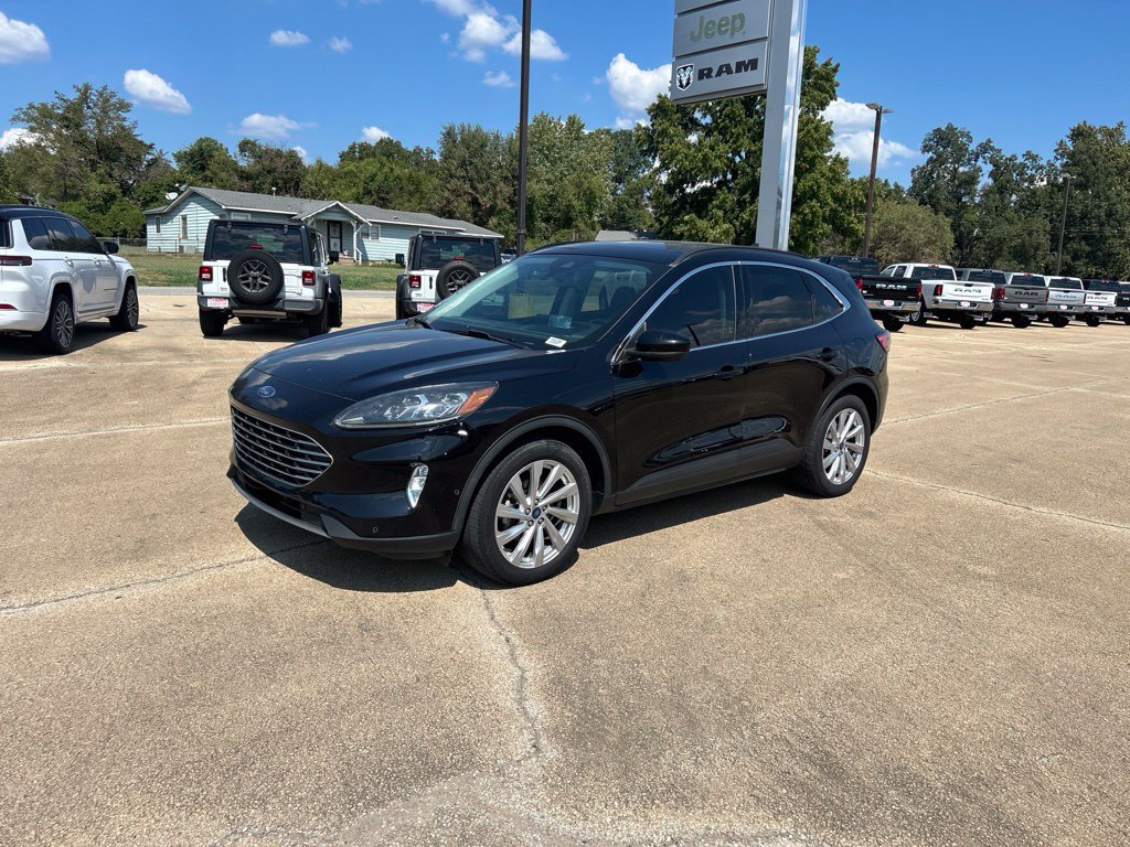 Used 2021 Ford Escape Titanium w/ Titanium Elite Package AWD/4WD image 1