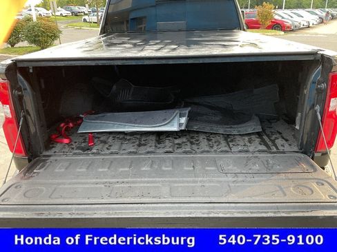 Used 2024 Chevrolet Silverado 2500 High Country w/ Midnight Edition AWD/4WD image 23
