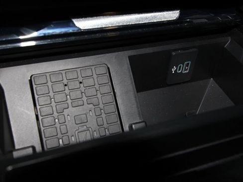 Used 2025 Ford F250 King Ranch w/ Chrome Package image 23