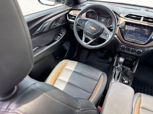 Used 2021 Chevrolet TrailBlazer ACTIV w/ Sun and Liftgate Package AWD/4WD image 14