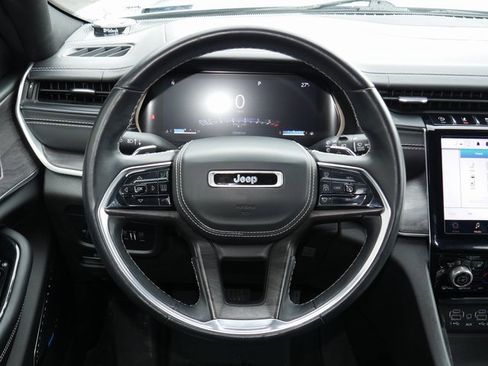 Used 2021 Jeep Grand Cherokee L Overland w/ Luxury Tech Group IV image 17