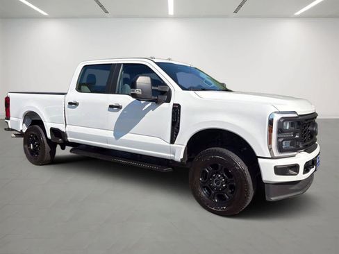 Used 2024 Ford F350 XL w/ STX Appearance Package AWD/4WD image 6