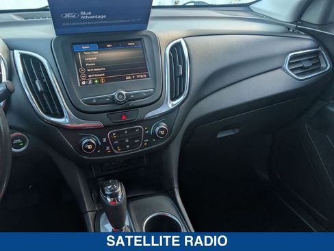 Used 2020 Chevrolet Equinox LT FWD image 28