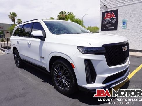 Used 2023 Cadillac Escalade V AWD/4WD image 71