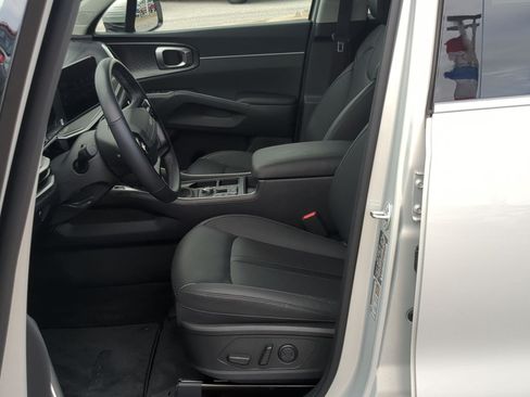 New 2026 Kia Sorento S w/ S Panoramic Sunroof Package FWD image 11