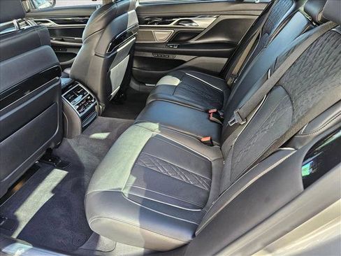 Used 2020 BMW M760i xDrive w/ Luxury Rear Seating Package image 19