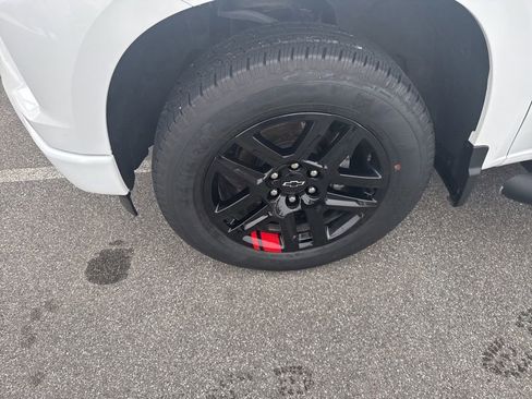 Used 2022 Chevrolet Silverado 1500 RST w/ Redline Edition image 10