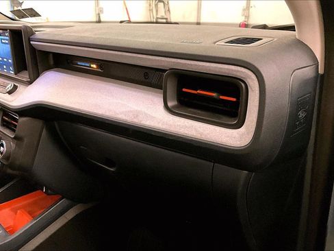 Certified 2022 Ford Maverick XLT image 15