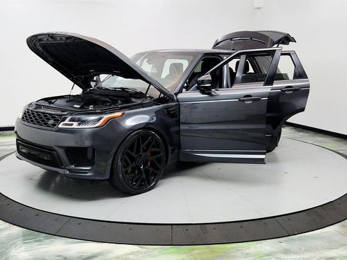 Used 2019 Land Rover Range Rover Sport Supercharged image 9