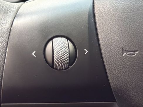 Used 2022 Tesla Model 3 RWD image 24