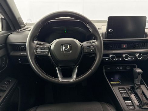 Used 2025 Honda CR-V Sport-L image 30