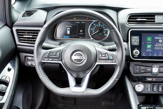 Certified 2025 Nissan Leaf SV Plus FWD image 29