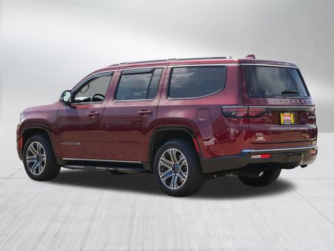 Certified 2023 Jeep Wagoneer 4WD w/ Premium Group I image 5