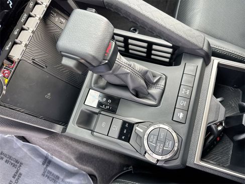 Used 2025 Toyota 4Runner TRD Off-Road Premium image 23