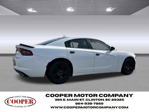 Used 2023 Dodge Charger SXT image 7