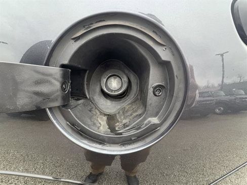 Used 2021 Chevrolet Blazer RS w/ Enhanced Convenience Package image 29