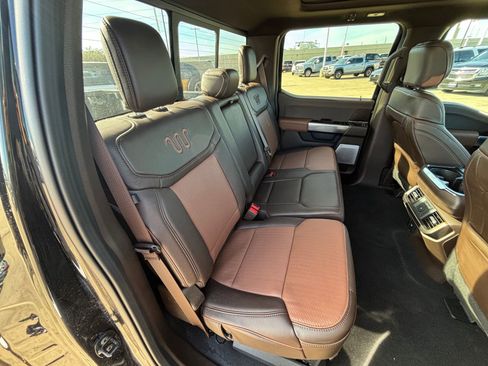 Used 2025 Ford F150 King Ranch w/ FX4 Off-Road Package image 30