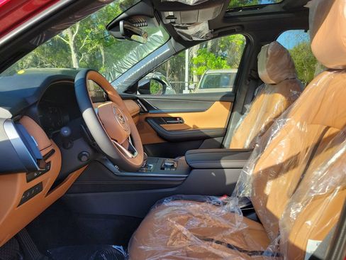 New 2026 MAZDA CX-70 3.3 Turbo S w/ Premium Plus AWD/4WD image 2