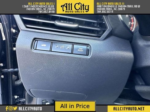 Used 2019 Nissan Altima 2.5 SR w/ SR Premium Package image 18