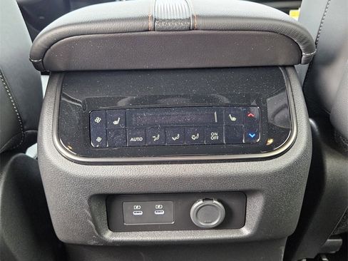 New 2026 Nissan Armada PRO-4X image 19