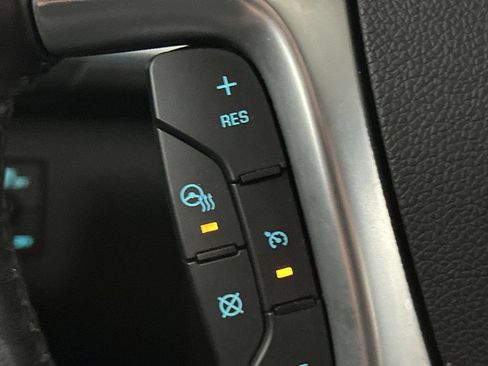 Used 2017 Chevrolet Traverse Premier AWD/4WD image 43