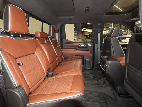 Certified 2024 GMC Sierra 1500 Denali Ultimate image 29