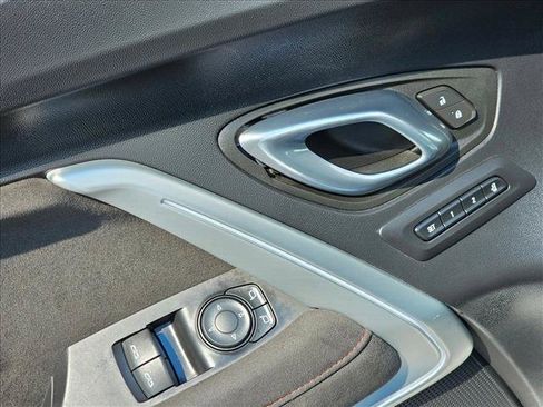Used 2022 Chevrolet Camaro ZL1 RWD image 20