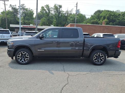 New 2026 RAM 1500 Laramie AWD/4WD image 7