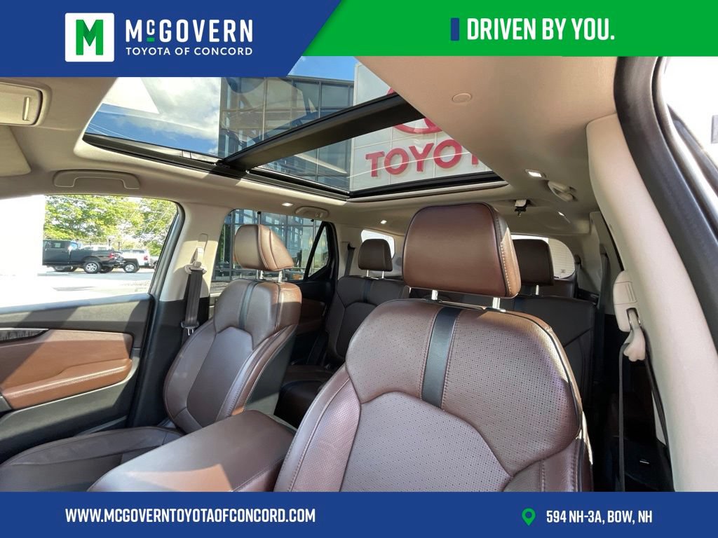 Used 2025 Honda Pilot Elite image 9