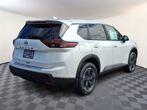 New 2026 Nissan Rogue SV image 6