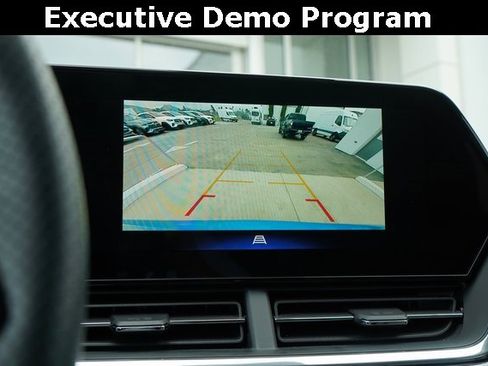 Used 2025 Chevrolet Trax RS w/ Driver Confidence Package image 22