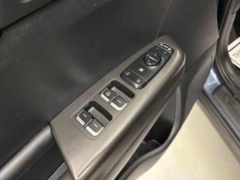 Used 2020 Kia Sportage LX w/ LX Popular Package AWD/4WD image 12