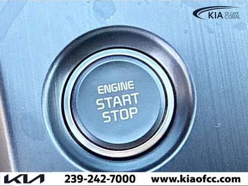 New 2026 Kia Sportage LX FWD image 32