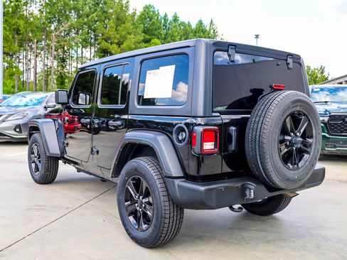 Used 2021 Jeep Wrangler Unlimited Sport w/ Technology Group AWD/4WD image 5