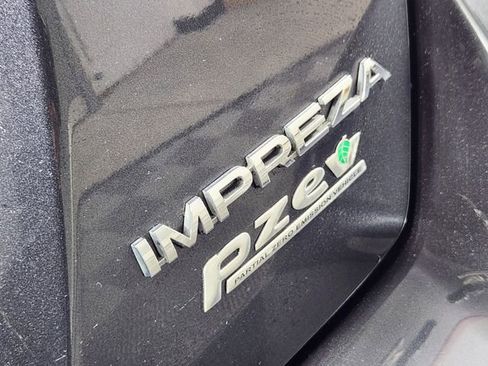 Used 2013 Subaru Impreza 2.0i Limited w/ Popular Pkg 1 image 8