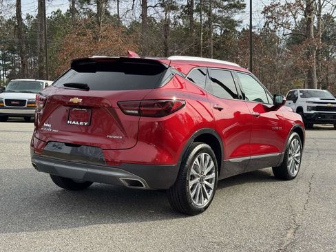 Used 2024 Chevrolet Blazer Premier w/ Enhanced Convenience Package image 21