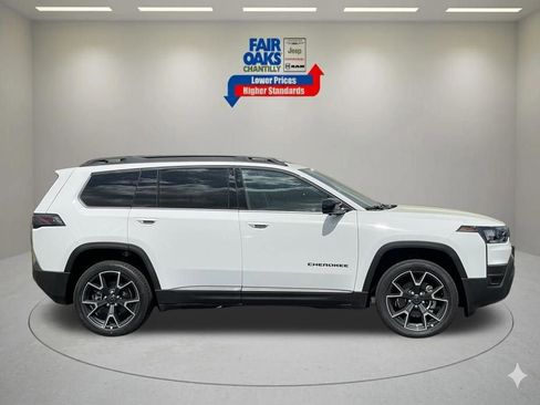 New 2026 Jeep Cherokee Overland image 4