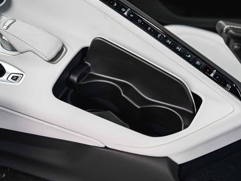 New 2025 Chevrolet Corvette Stingray Preferred Conv w/ 2LT RWD image 31