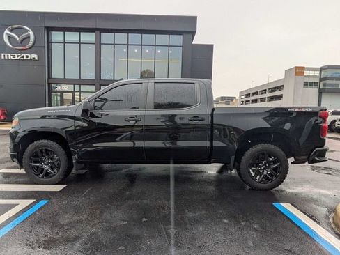 Used 2022 Chevrolet Silverado 1500 Custom AWD/4WD image 6