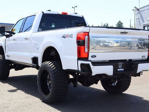 Used 2023 Ford F350 Platinum AWD/4WD image 3
