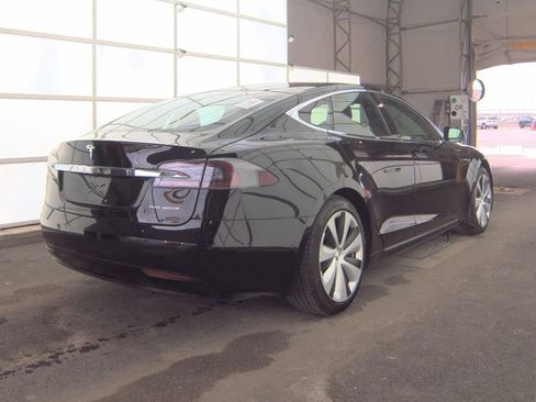 Used 2020 Tesla Model S Long Range Plus AWD/4WD image 4